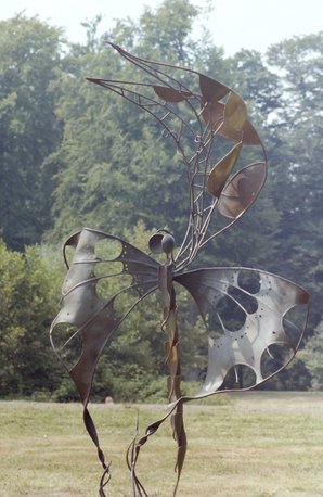 papillon  H 210 cm (6,85 feet)  acier soudé et martelé  collection privé  photo  JDC